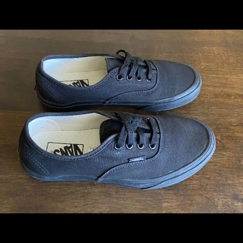 VANS Authentic Canvas Skate Shoes Women's 7.5 - Picture 3 of 4